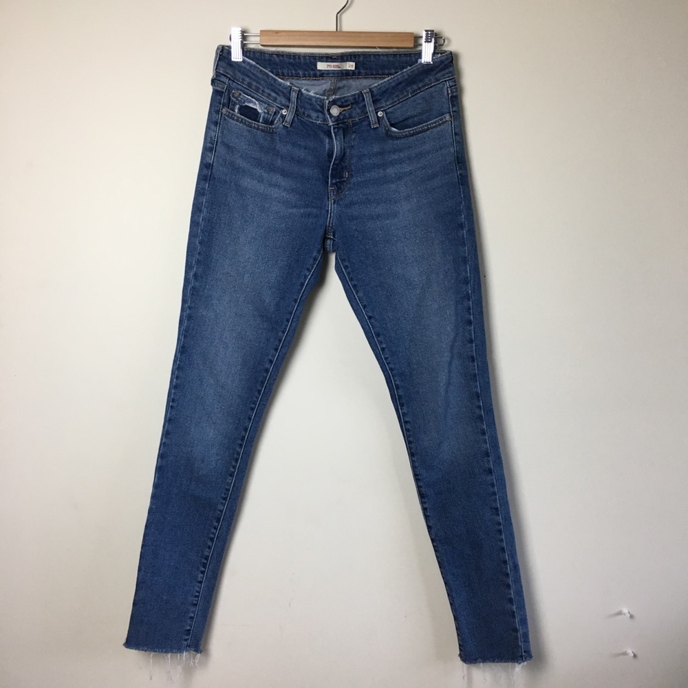 Levi's 711 Skinny Jeans with Raw Hem